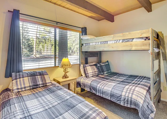 Pinetop Golf & W/ Spacious Patio *